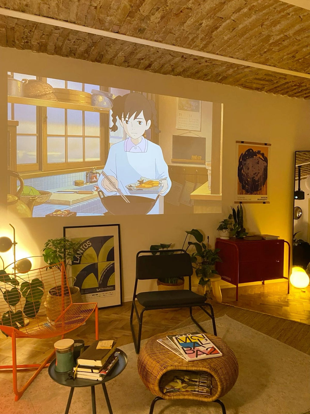 RoomFlix Portable Home Projector